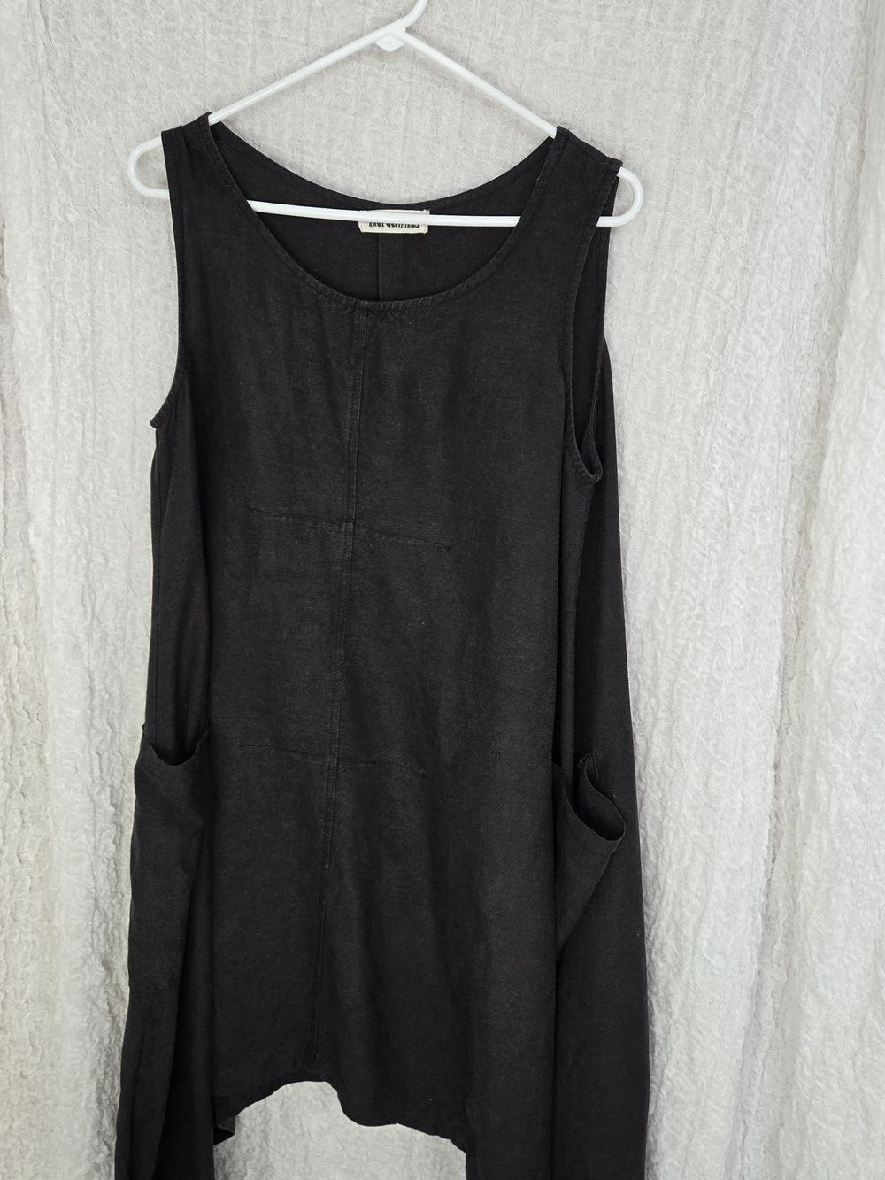 Mordenmiss Sleeveless Black A-Line Tunic Dress with Pockets